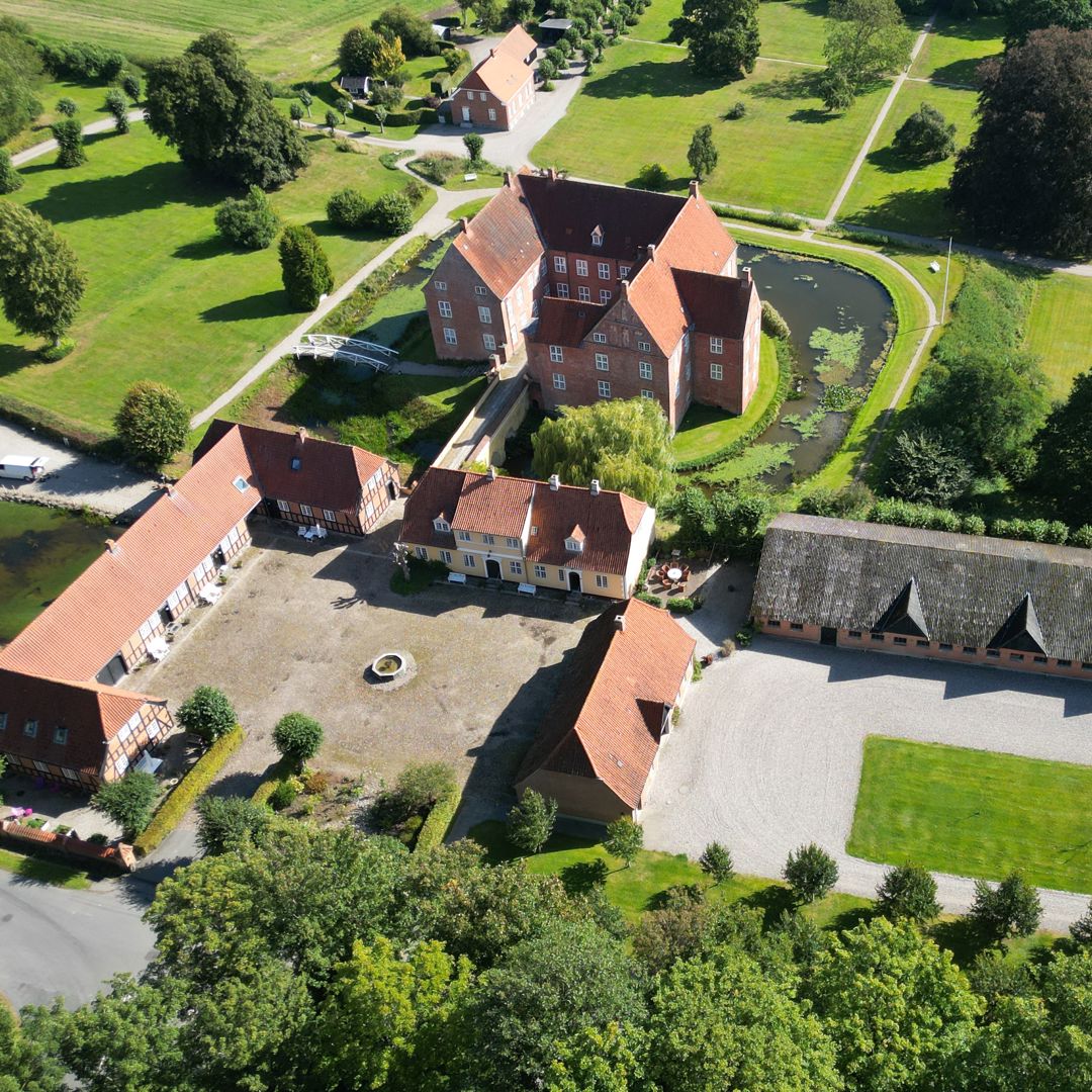 Støvringgård set fra oven
