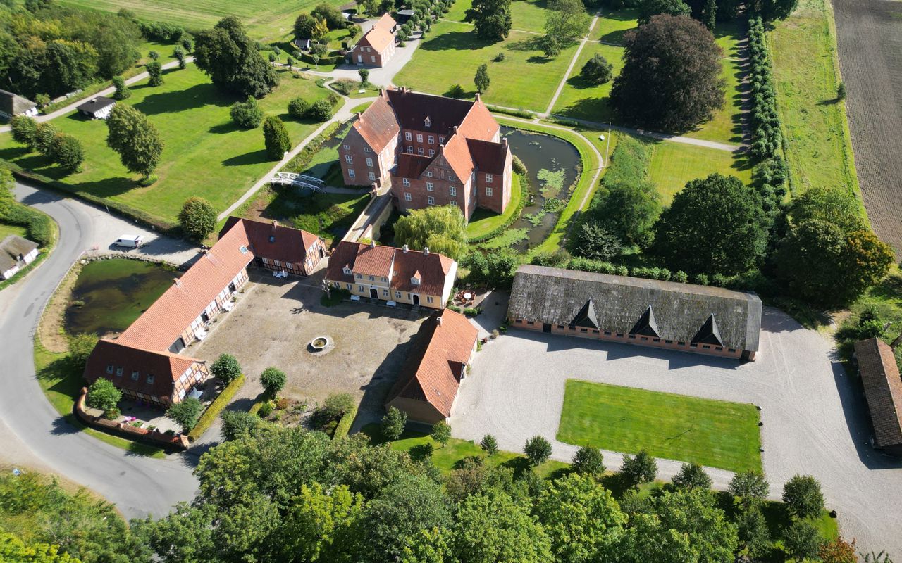 Støvringgård set fra oven